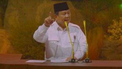 Catatan Cak AT: Ndasmu!