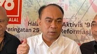 Menteri Koperasi (Menkop) Budi Arie Setiadi berkunjung ke kediaman Presiden Ketujuh RI, Joko Widodo pada hari kedua Lebaran. Foto: (Dok. Menkop/Faktakalbar.id)