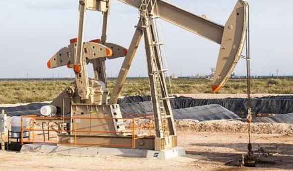 Harga Minyak Mentah Global Naik Imbas Sanksi Rusi