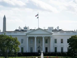 Kebijakan Imigrasi Amerika Serikat Terbaru: Trump Larang Masuk Warga 7 Negara dan Palestina