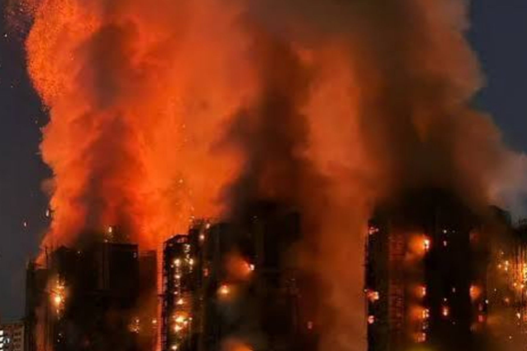 Tragedi Kebakaran Hong Kong Renggut 151 Jiwa, 9 WNI Meninggal